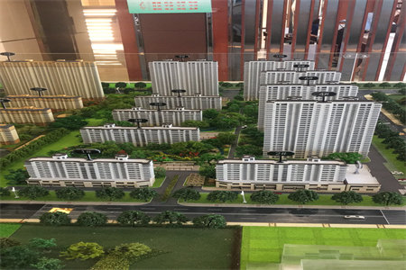 旗风居一二楼复试带院子188平精装185万可按揭